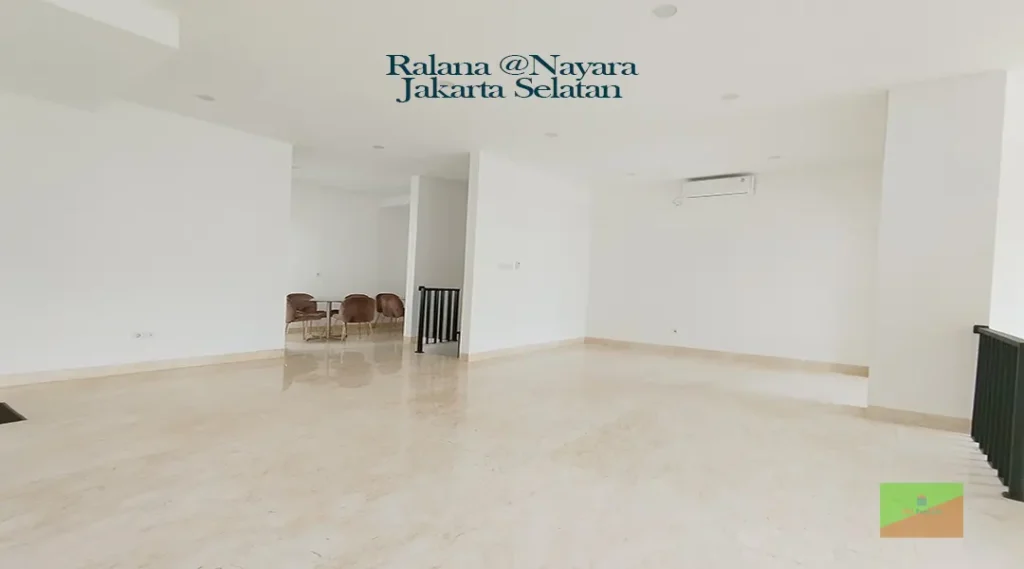 Rumah tiga lantai Nayara House